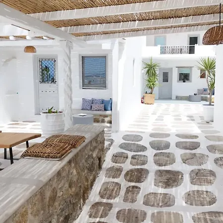 Merriam Apartament *