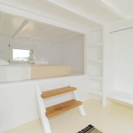 Merriam Apartment