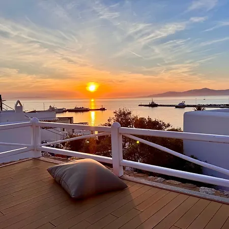Merriam Mykonos Town