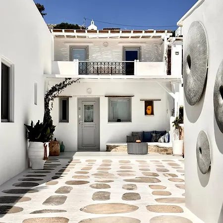 Merriam * Mykonos Town
